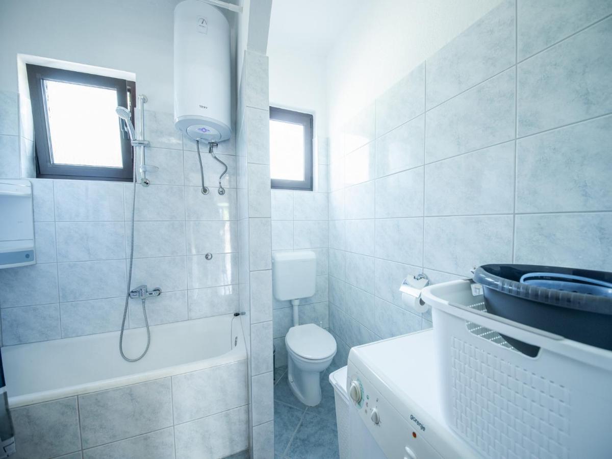 Apartments Zora Seline Ngoại thất bức ảnh