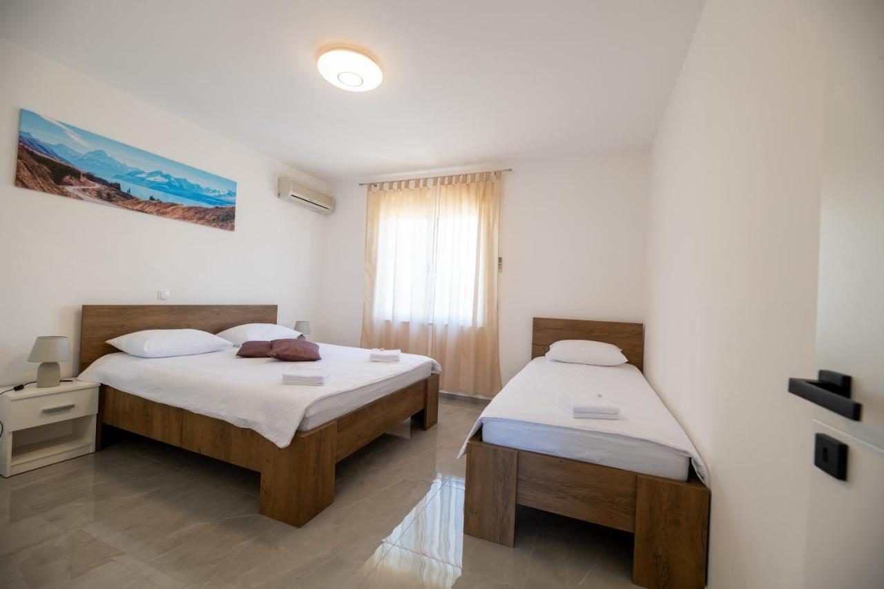 Apartments Zora Seline Ngoại thất bức ảnh